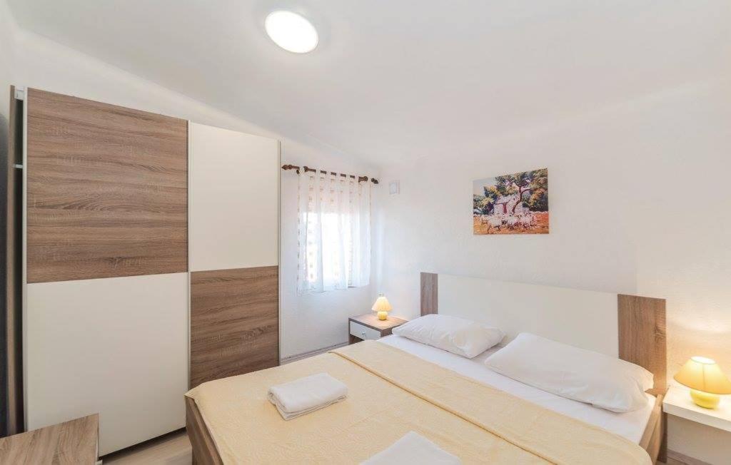 Apartmani Prpic Vir Exterior foto